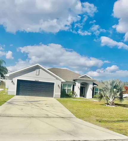 6439 Nw Polly Court Port Saint Lucie FL 34986