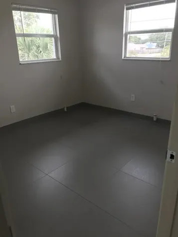 142 SW 8th Avenue Delray Beach FL 33444