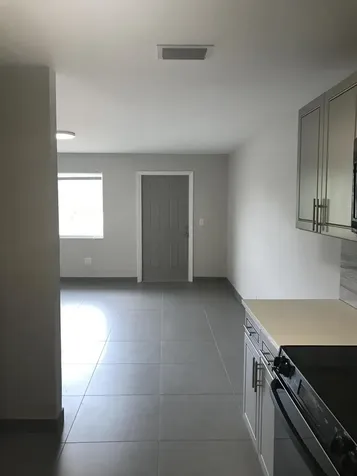 142 SW 8th Avenue Delray Beach FL 33444