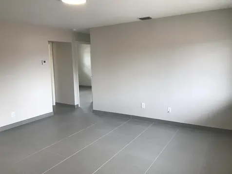 142 SW 8th Avenue Delray Beach FL 33444