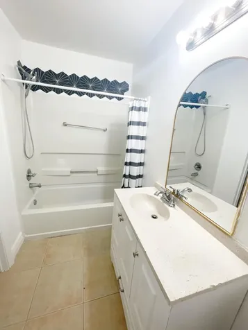 815 W Boynton Beach Boulevard Boynton Beach FL 33426