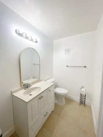 815 W Boynton Beach Boulevard Boynton Beach FL 33426