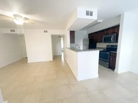 815 W Boynton Beach Boulevard Boynton Beach FL 33426