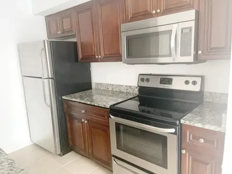 815 W Boynton Beach Boulevard Boynton Beach FL 33426