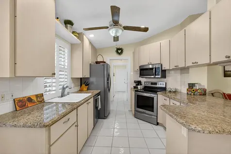 8323 Old Forest Road Palm Beach Gardens FL 33410