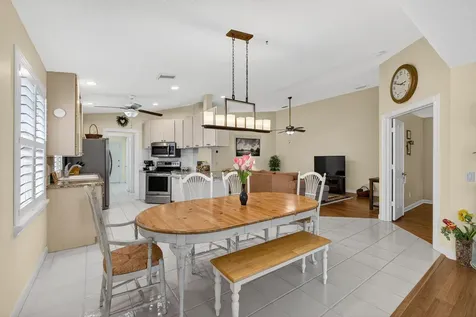 8323 Old Forest Road Palm Beach Gardens FL 33410