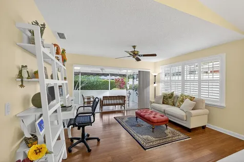 8323 Old Forest Road Palm Beach Gardens FL 33410