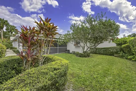 8323 Old Forest Road Palm Beach Gardens FL 33410