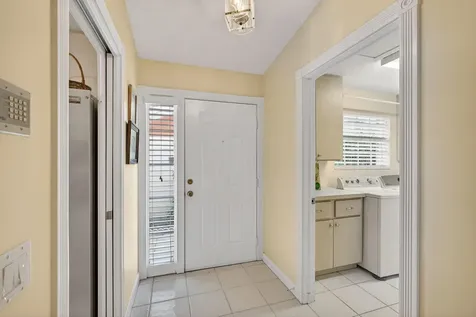 8323 Old Forest Road Palm Beach Gardens FL 33410