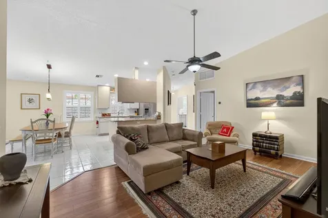 8323 Old Forest Road Palm Beach Gardens FL 33410