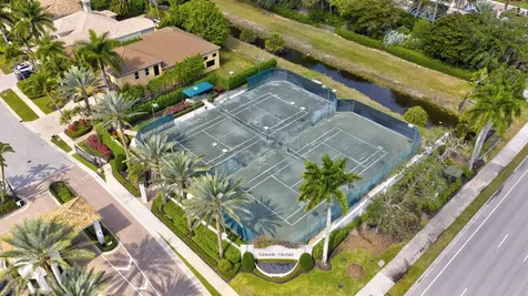 6629 Grande Orchid Way Delray Beach FL 33446