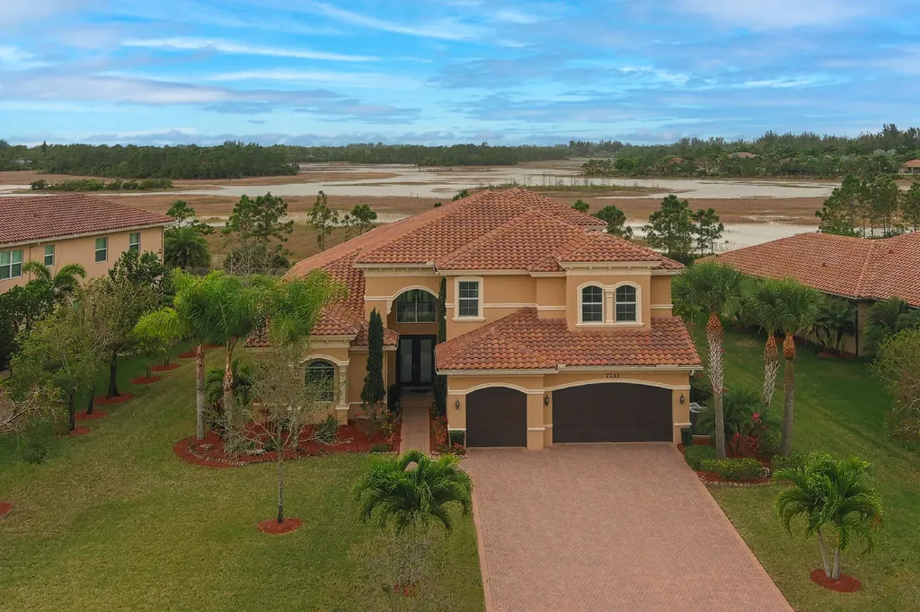 7733 Maywood Crest Drive Palm Beach Gardens FL 33412