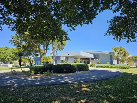 470 Executive Center Drive West Palm Beach FL 33401