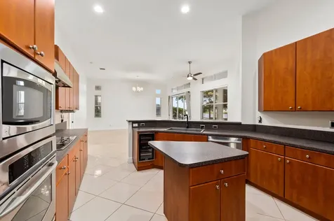 104 NW Rockbridge Court Port Saint Lucie FL 34986