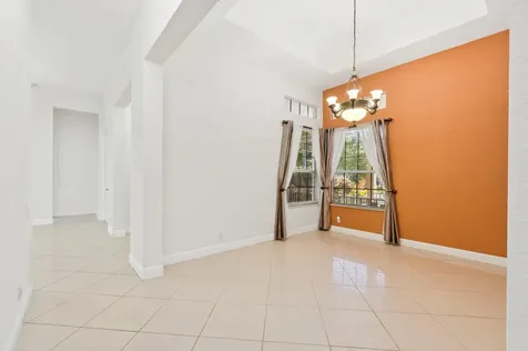 104 NW Rockbridge Court Port Saint Lucie FL 34986