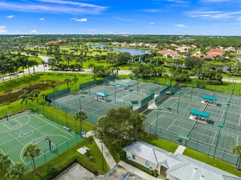 104 NW Rockbridge Court Port Saint Lucie FL 34986