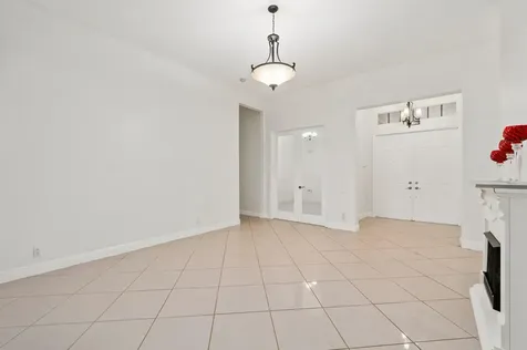 104 NW Rockbridge Court Port Saint Lucie FL 34986