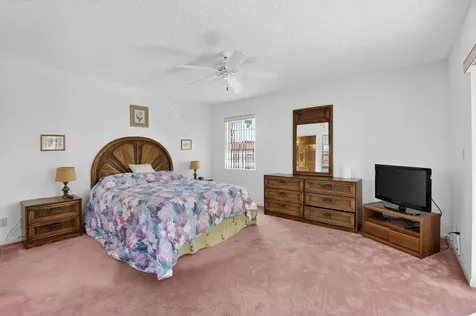 10279 N Circle Lake Drive Boynton Beach FL 33437