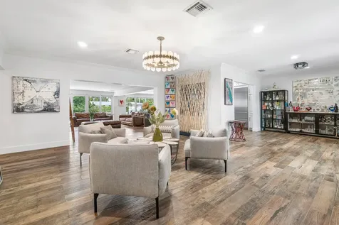 711 Ne 69th Street Boca Raton FL 33487