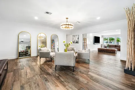 711 Ne 69th Street Boca Raton FL 33487