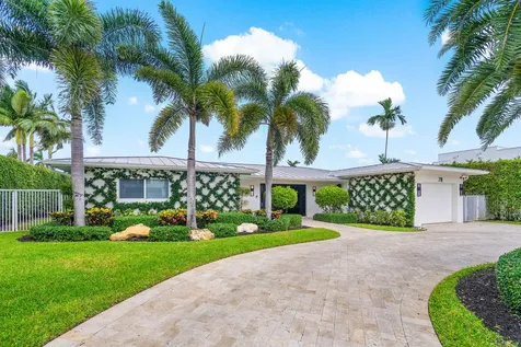 711 Ne 69th Street Boca Raton FL 33487