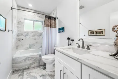 711 Ne 69th Street Boca Raton FL 33487