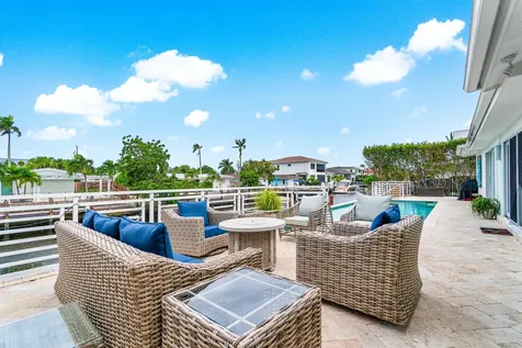 711 Ne 69th Street Boca Raton FL 33487