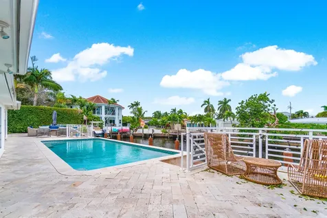 711 Ne 69th Street Boca Raton FL 33487