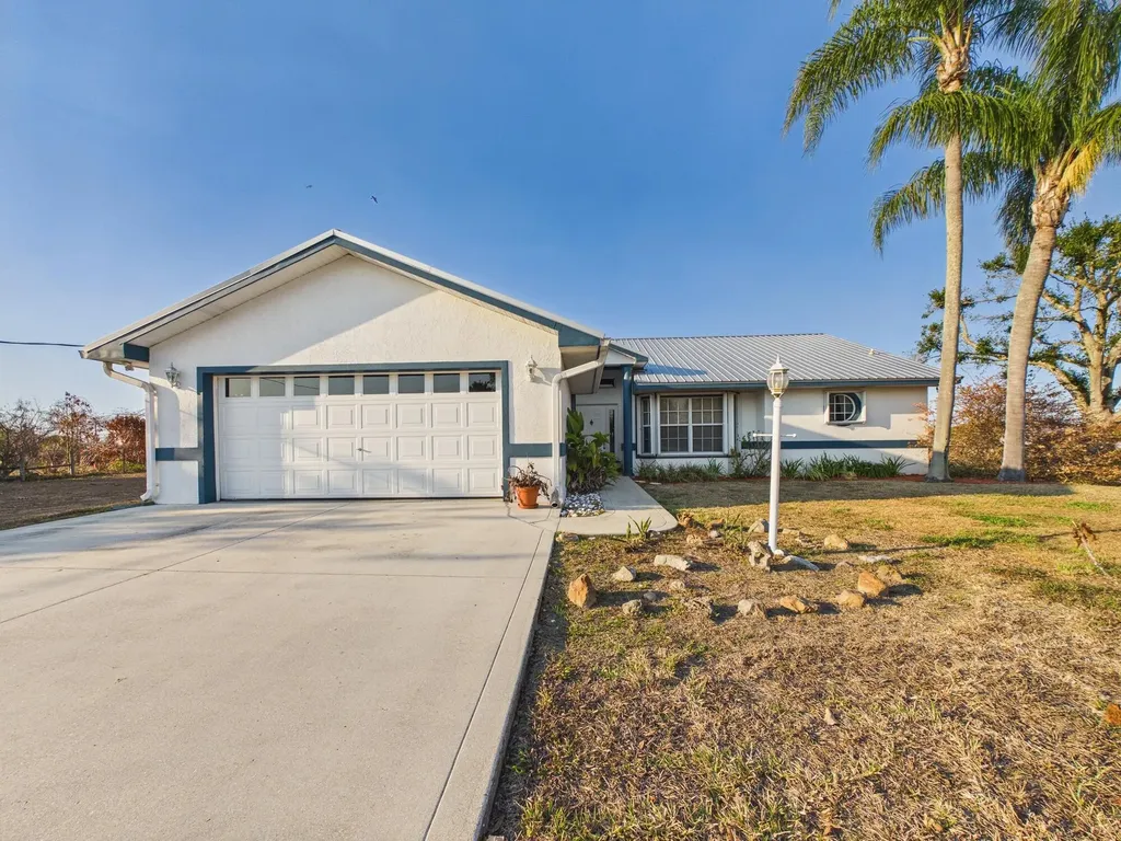 8525 Sw 9th Street Okeechobee FL 34974