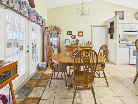 8525 Sw 9th Street Okeechobee FL 34974