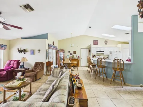 8525 Sw 9th Street Okeechobee FL 34974