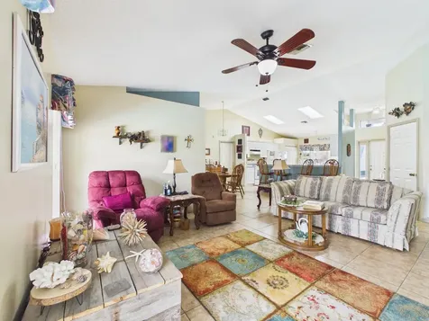 8525 Sw 9th Street Okeechobee FL 34974
