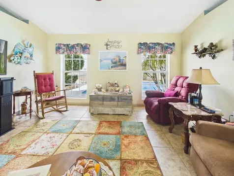 8525 Sw 9th Street Okeechobee FL 34974