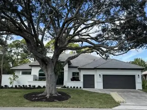 8667 Se Antigua Way Jupiter FL 33458