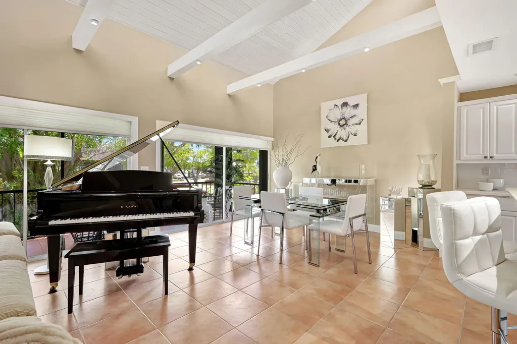 6890 Willow Wood Drive Boca Raton FL 33434