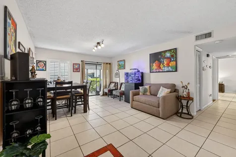 950 S Kanner Highway Stuart FL 34994