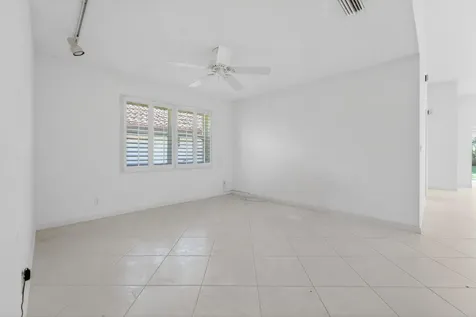 6045 Waldwick Circle Delray Beach FL 33484