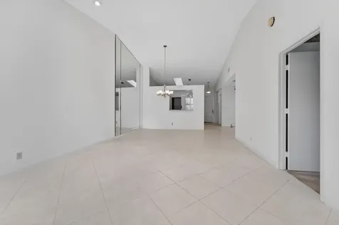6045 Waldwick Circle Delray Beach FL 33484