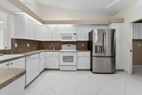 6045 Waldwick Circle Delray Beach FL 33484