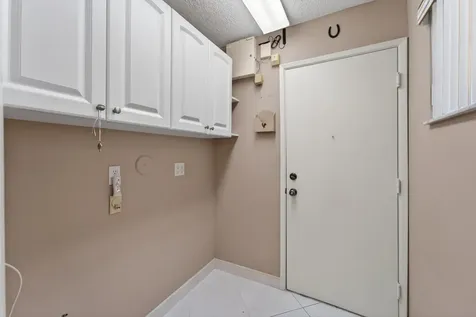 6045 Waldwick Circle Delray Beach FL 33484