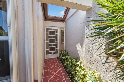 6045 Waldwick Circle Delray Beach FL 33484