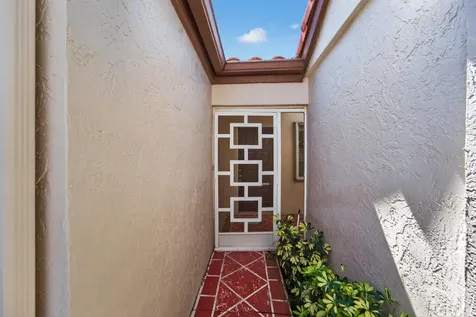 6045 Waldwick Circle Delray Beach FL 33484