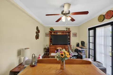 6091 Sw 12th Street West Miami FL 33144