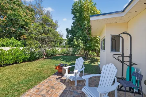 6091 Sw 12th Street West Miami FL 33144