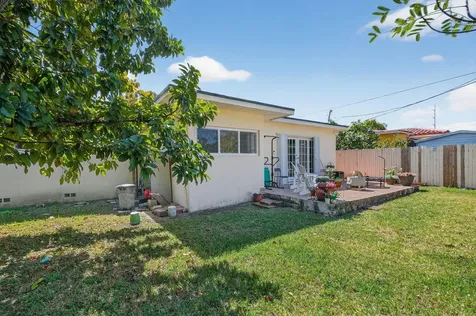 6091 Sw 12th Street West Miami FL 33144
