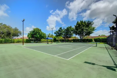 8298 Via Di Veneto Boca Raton FL 33496