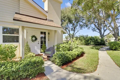 8115 Northboro Court Lake Clarke Shores FL 33406