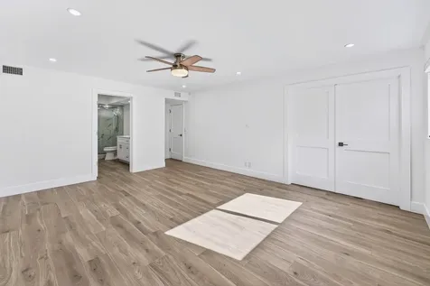 1206 S Lake Drive Lantana FL 33462