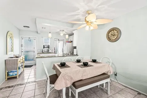 2121 Ne 1st Court Boynton Beach FL 33435