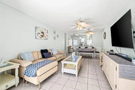 2121 Ne 1st Court Boynton Beach FL 33435